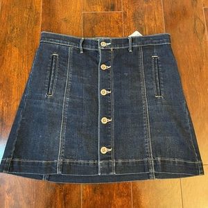 Denim skirt